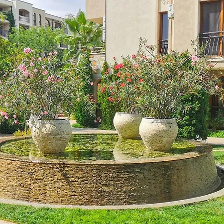 דירה Attractive Studio-apartment In Sunny Cascadas Family סאני ביץ'