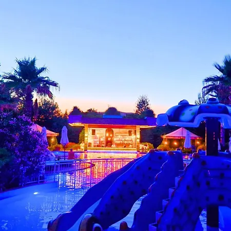 Attractive Studio-apartment In Sunny Cascadas Family Apartamento *